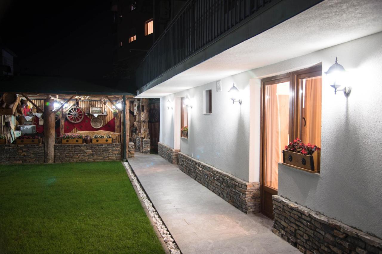 Guest House La Baja Ohrid Extérieur photo