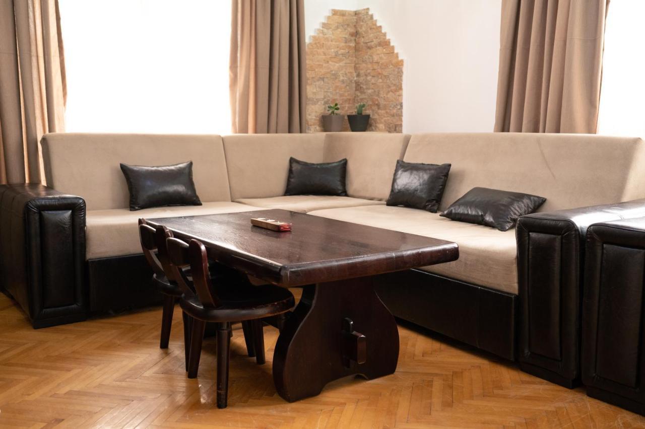Guest House La Baja Ohrid Extérieur photo